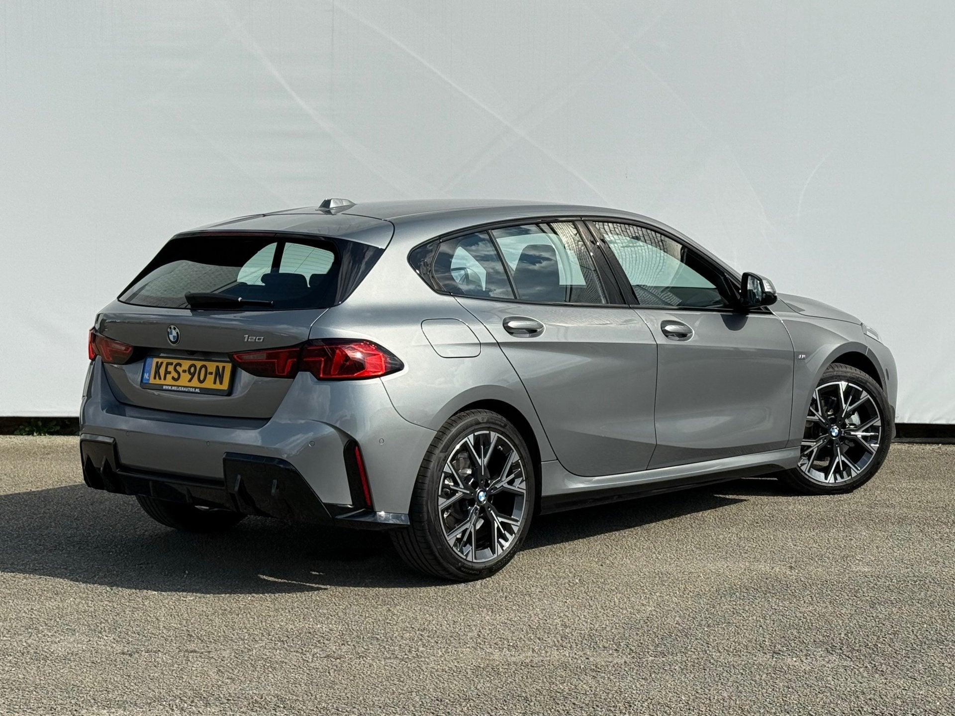 BMW 1-serie 120 M Sport Design Edition Stoelverwarming | LED, Auto's, BMW, Gebruikt, 156 pk, Bedrijf, 19 km/l