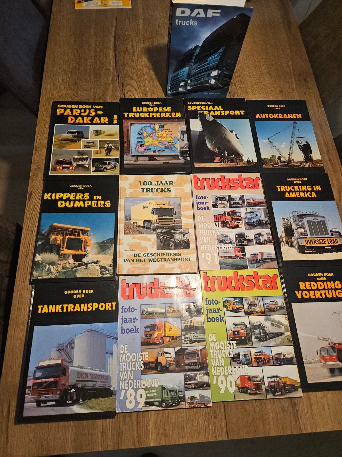 div truckstar 89 90 91  en div gouden boek, Ophalen of Verzenden, 1980 tot heden, Tijdschrift