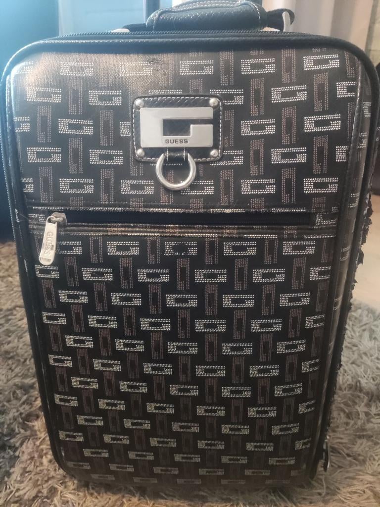 Guess Reiskoffer - Stijlvol en Compact, 40 tot 60 cm, Gebruikt, Zwart, Minder dan 35 cm