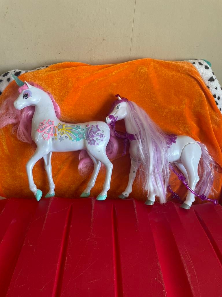 2 witte barbie paarden met geluid en beweging, Ophalen of Verzenden, Barbie