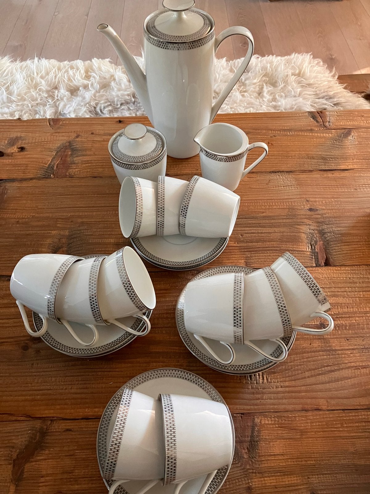 Prachtig 12-delig Winterling Bavaria eet- en koffieservies, Antiek en Kunst, Ophalen