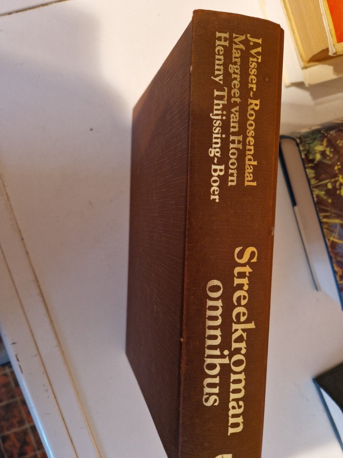 Streekromanomnibus - J. Visser-Roosendaal e.a., Boeken, Ophalen of Verzenden, Gelezen, J. Visser-Roosendaal, Margreet van Hoorn, Henny Thijssing-Boer