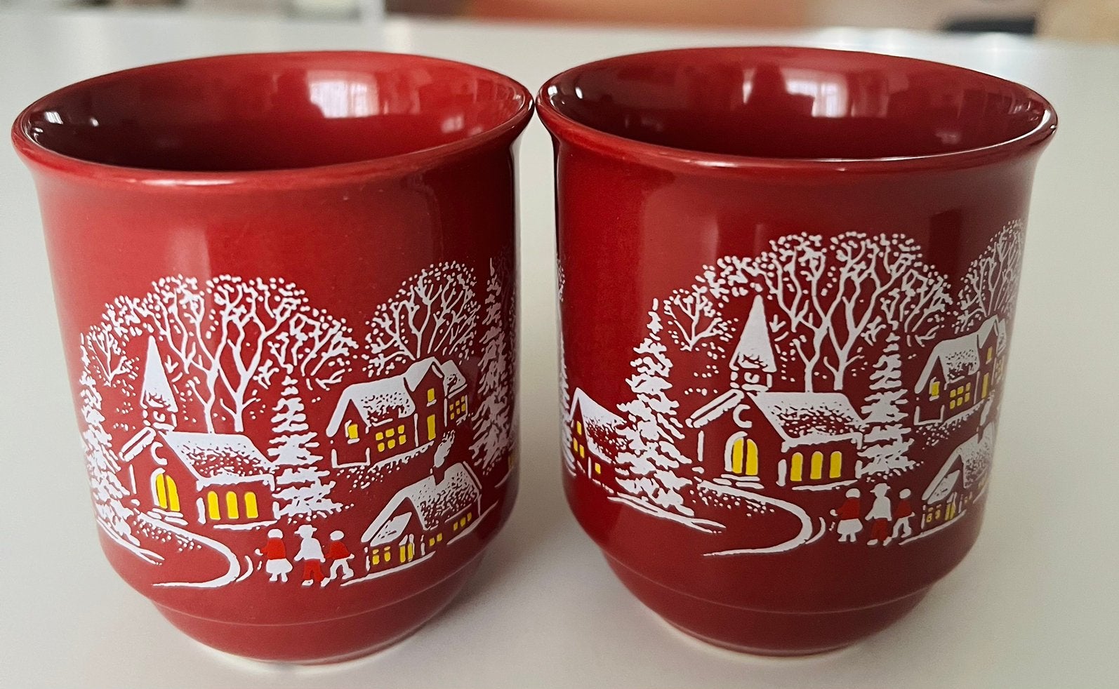 2 kerstmokken Van Well Wellco design Germany Krefels, Ophalen of Verzenden, Zo goed als nieuw, Overige materialen