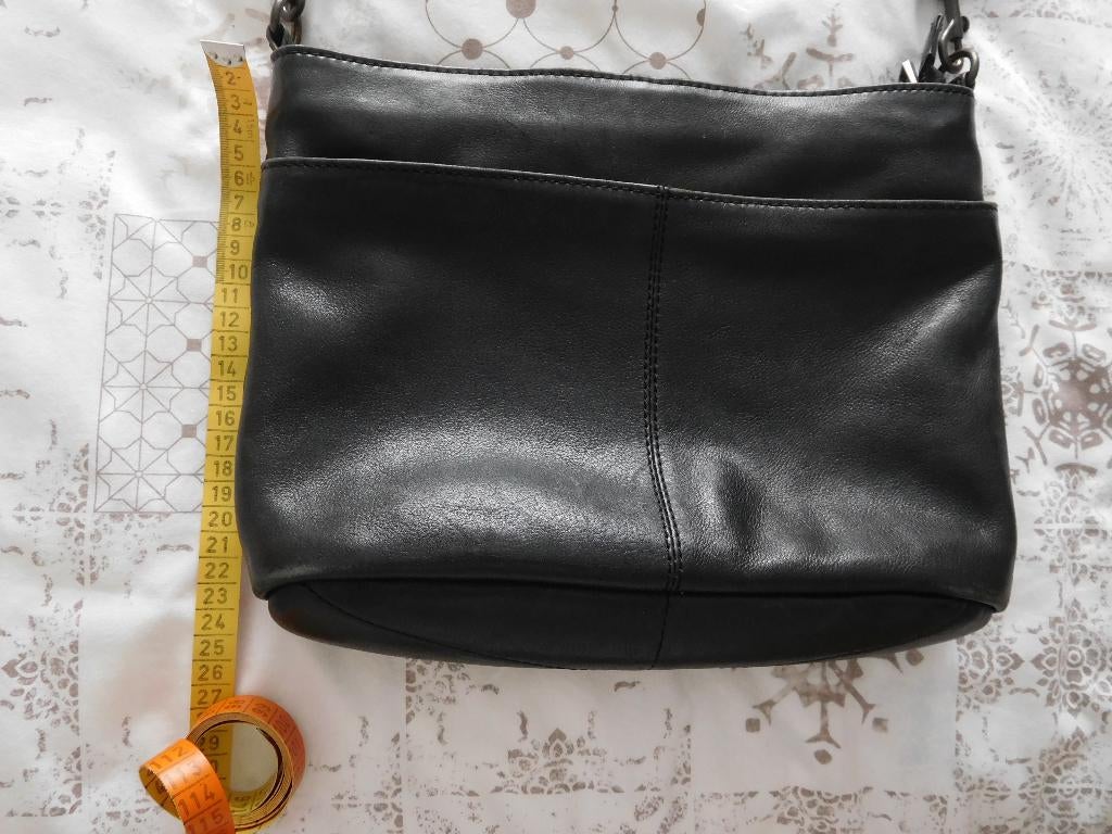 bear design zwarte lederen tas, Sieraden, Tassen en Uiterlijk, Tassen | Damestassen, Ophalen of Verzenden, Zo goed als nieuw, Zwart