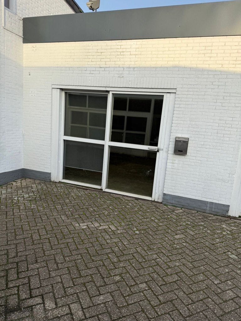 TE HUUR ENSCHEDE 25M2 BEDRIJFSUNIT  295,= pmnd, Zakelijke goederen, Bedrijfs Onroerend goed, 30 m², Huur, Bedrijfsruimte