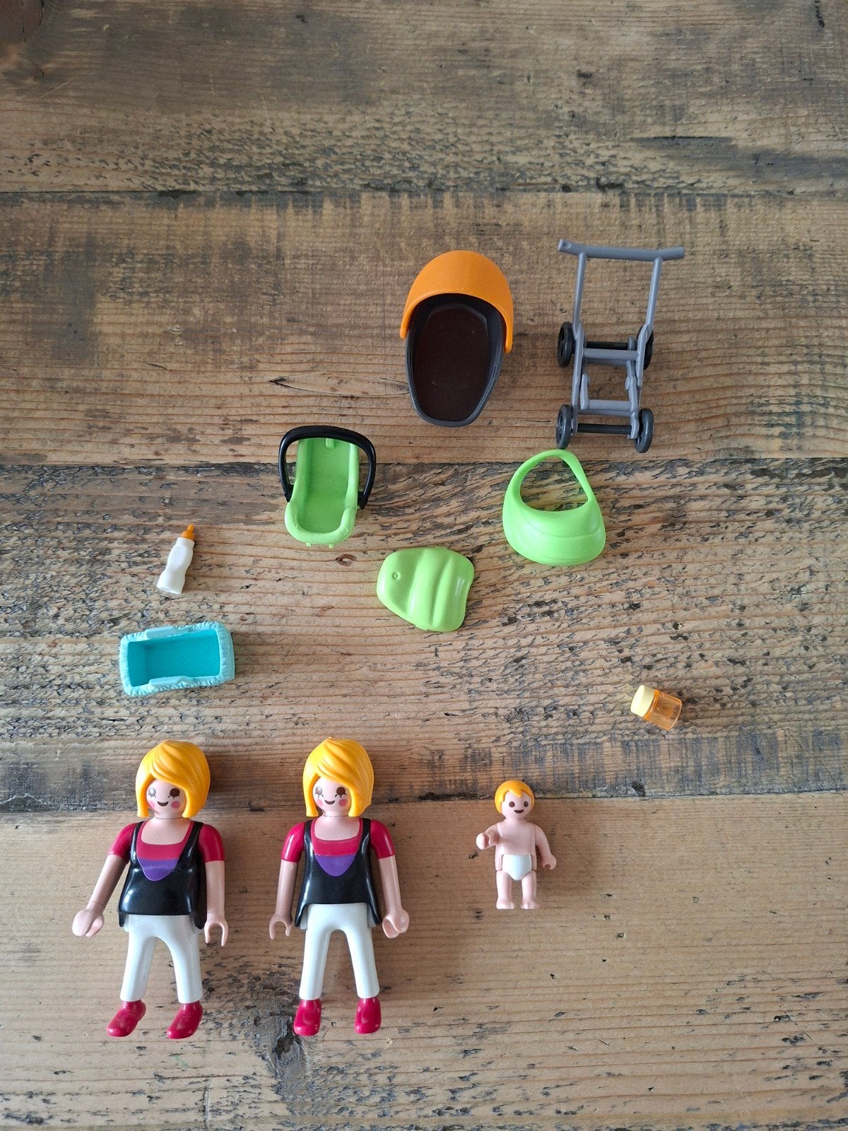 Playmobil zwangere mama - baby, Ophalen of Verzenden, Zo goed als nieuw, Complete set, Figuren
