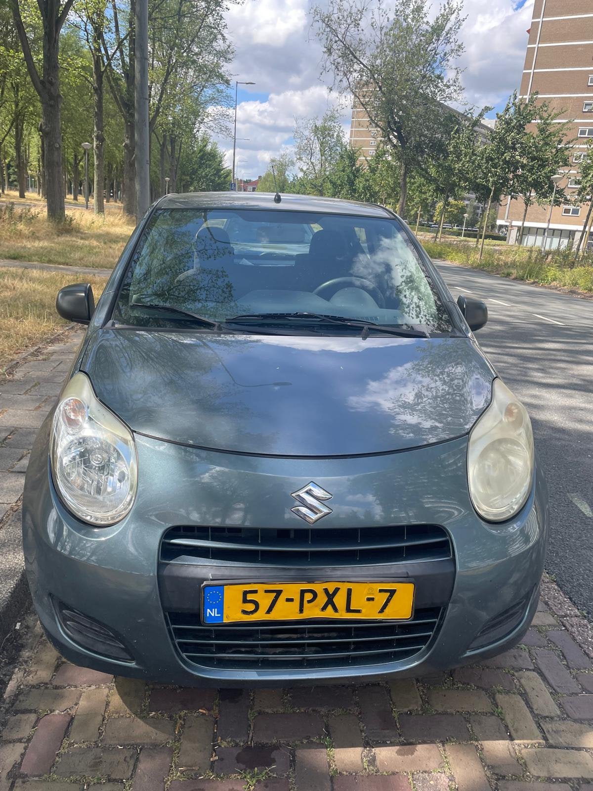 Suzuki Alto 1.0 2011 Grijs, Voorwielaandrijving, 200 kg, 4 stoelen, Origineel Nederlands