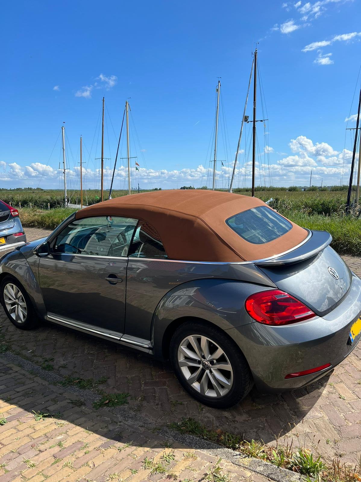 Volkswagen Beetle (Kever) 1.2 TSI 77KW Cabriolet BMT 2015, Auto's, Voorwielaandrijving, 4 cilinders, Cabriolet, 4 stoelen