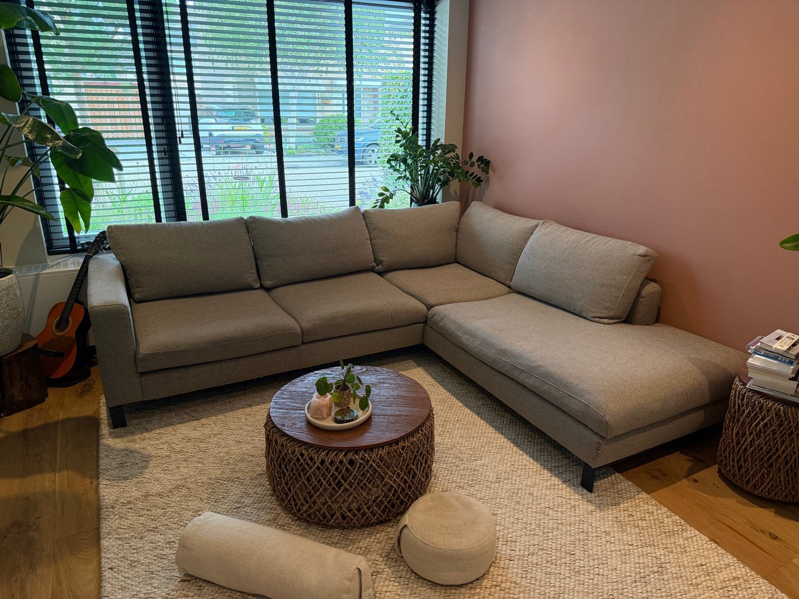 Hoekbank beige stof | 270x240 cm | Rockanje, Ophalen, 250 tot 300 cm, Gebruikt, Hoekbank