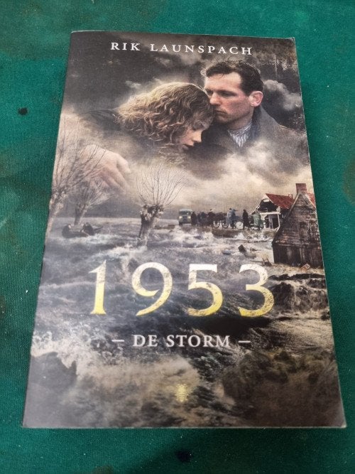 boek 1953 de storm rik launspach, Boeken, Ophalen of Verzenden
