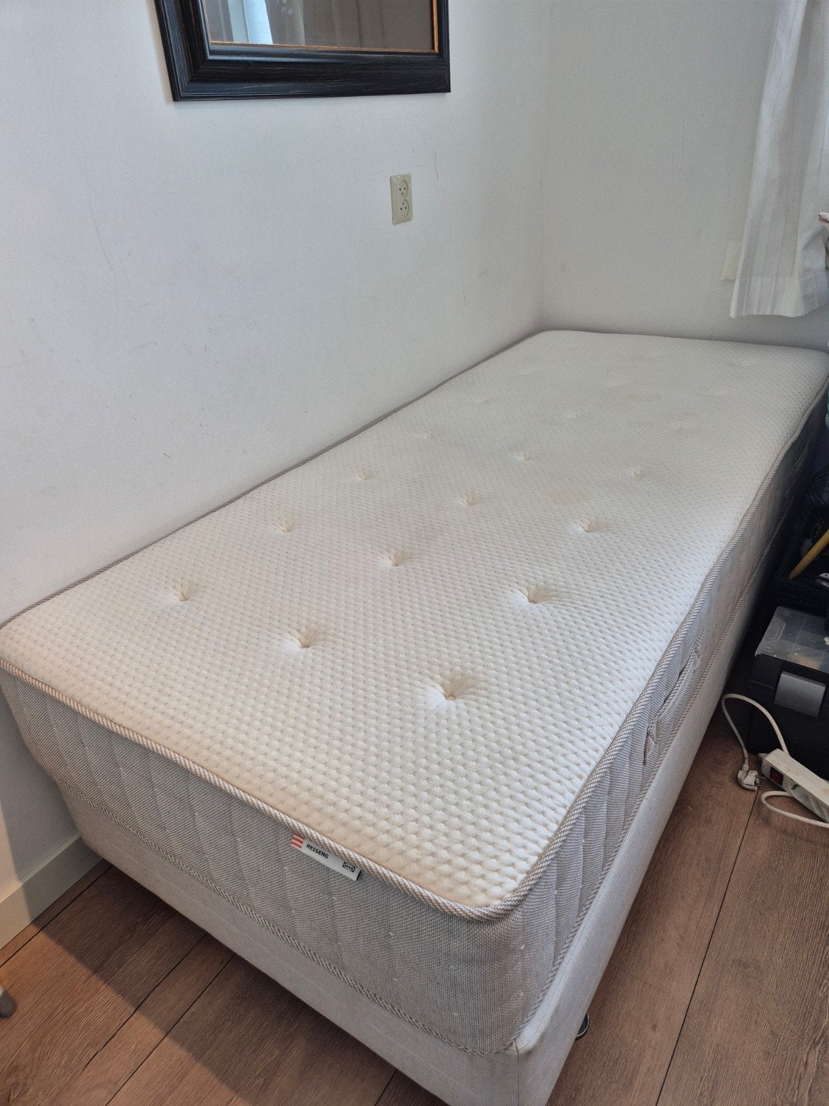 Ikea Hesseng matras met Sultan Aukra boxspring 90x200, Ophalen, Gebruikt, 90 cm, Eenpersoons