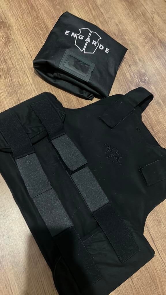 Steekvest Engarde xl, Verzamelen, Militaria | Algemeen, Ophalen