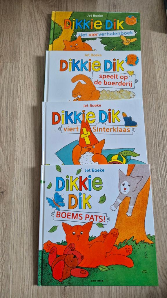 4 x Dikkie Dik boeken, Ophalen, Zo goed als nieuw