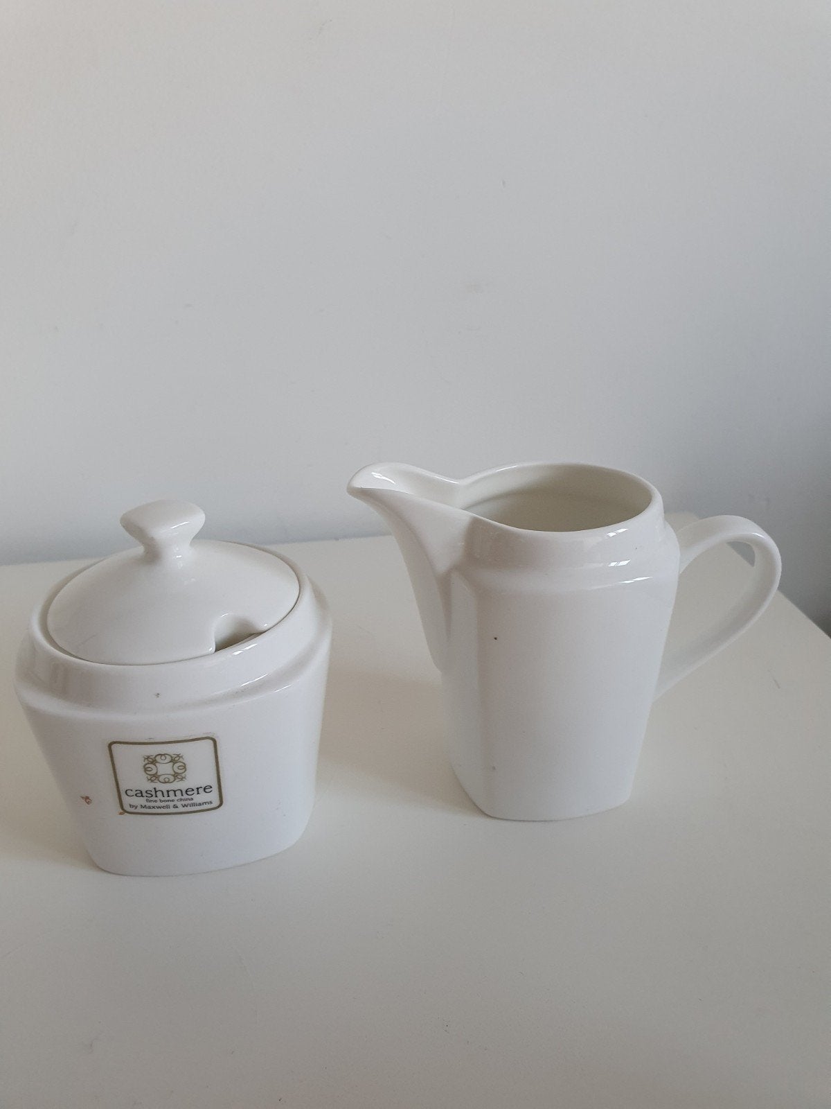 Maxwell & Williams, Cashmere suikerpot en melkkannetje Nieuw, Huis en Inrichting, Ophalen of Verzenden, Nieuw, Overige materialen