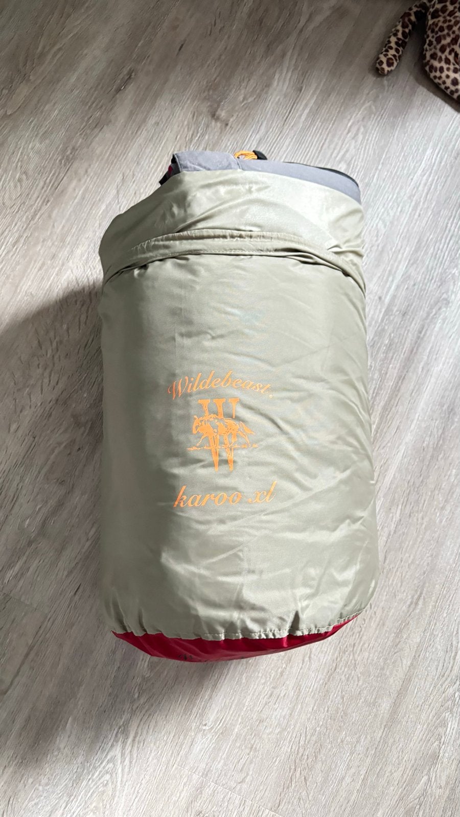 Nomad campingmatrassen & Wildebeast Karoo XL slaapzakken, Ophalen, Zo goed als nieuw, 1-persoons