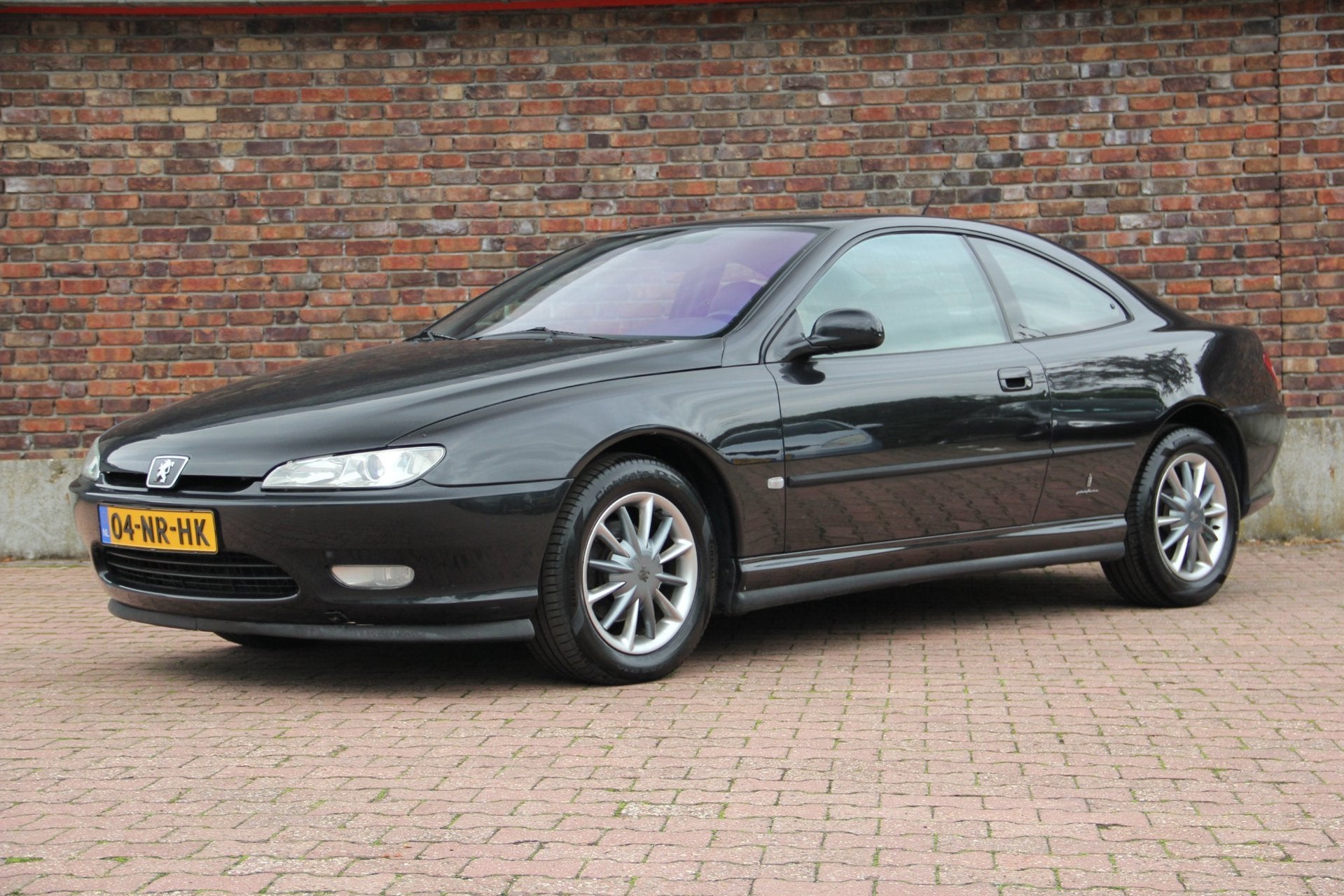 Peugeot 406 Coupé 2.2-16V Premium| Cruise control| Climate, Auto's, Voorwielaandrijving, 1334 kg, Gebruikt, 4 cilinders