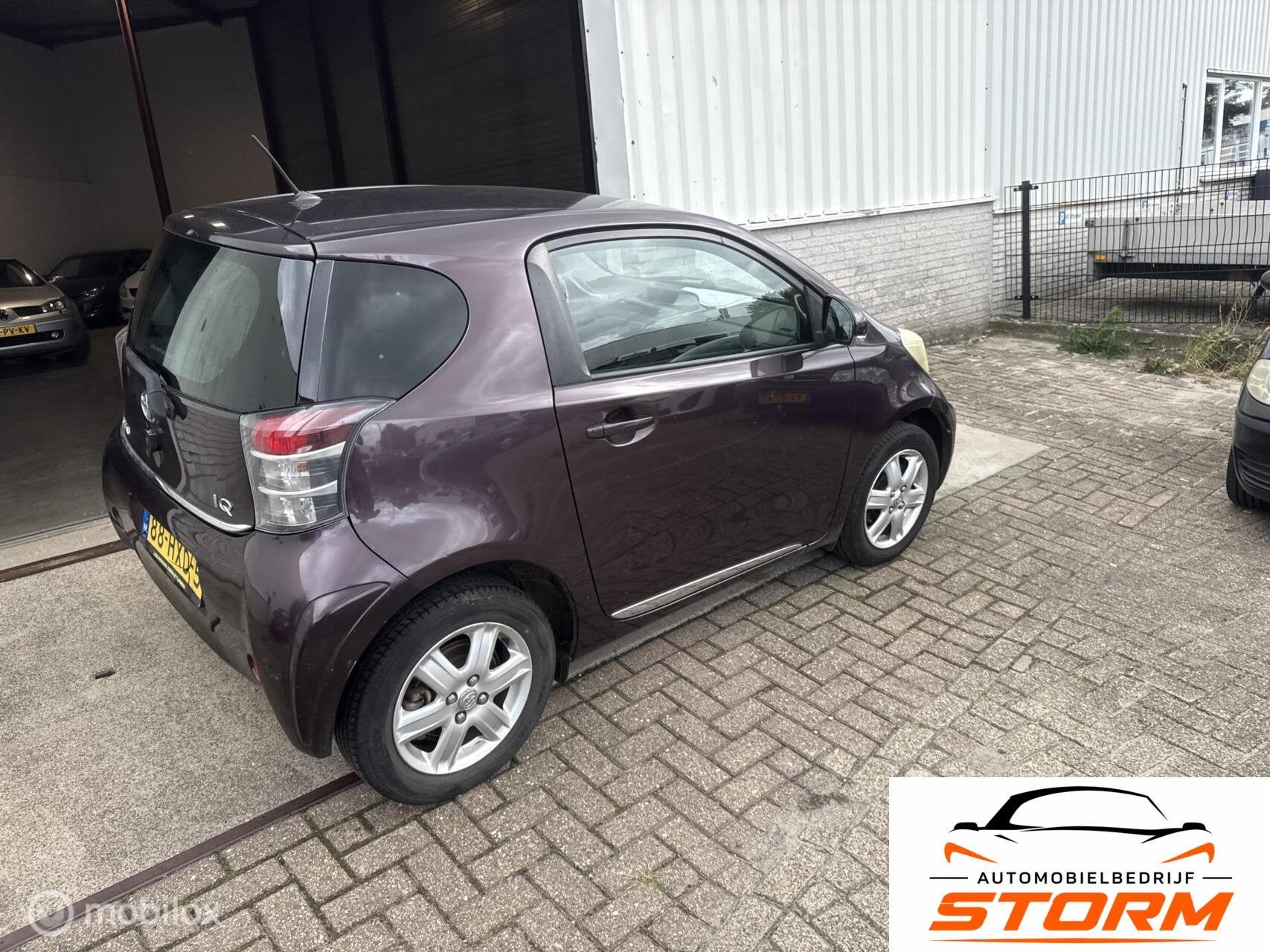 Toyota iQ 1.0 VVTi, Auto's, Gebruikt, Automatische klimaatregeling, Overige kleuren, 4 stoelen