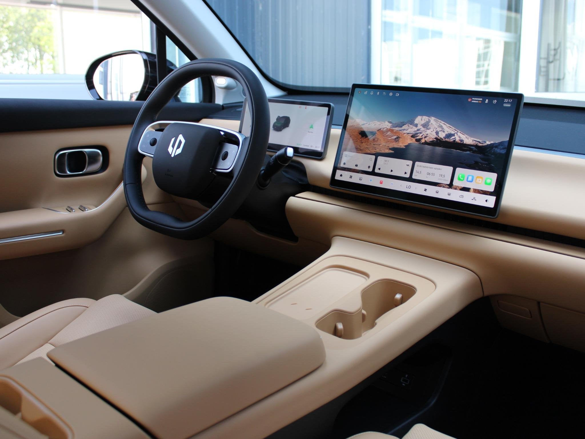 Leapmotor C10 Design ProMax AWD 600pk 81.9 kWh VOORRAAD KORT, Auto's, Automaat, 12 maanden, 82 kWh, SUV of Terreinwagen