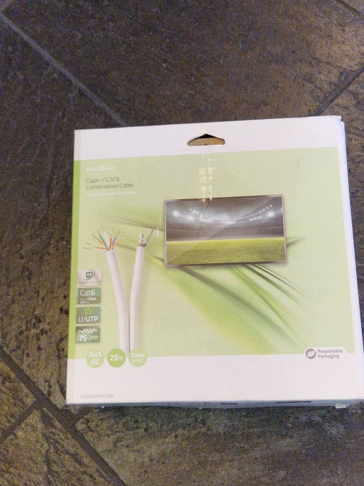 Nieuwe Nedis Coax + CAT6 Combikabel 25m (Internet & TV in éé, Ophalen of Verzenden, Nieuw, 10 meter of meer