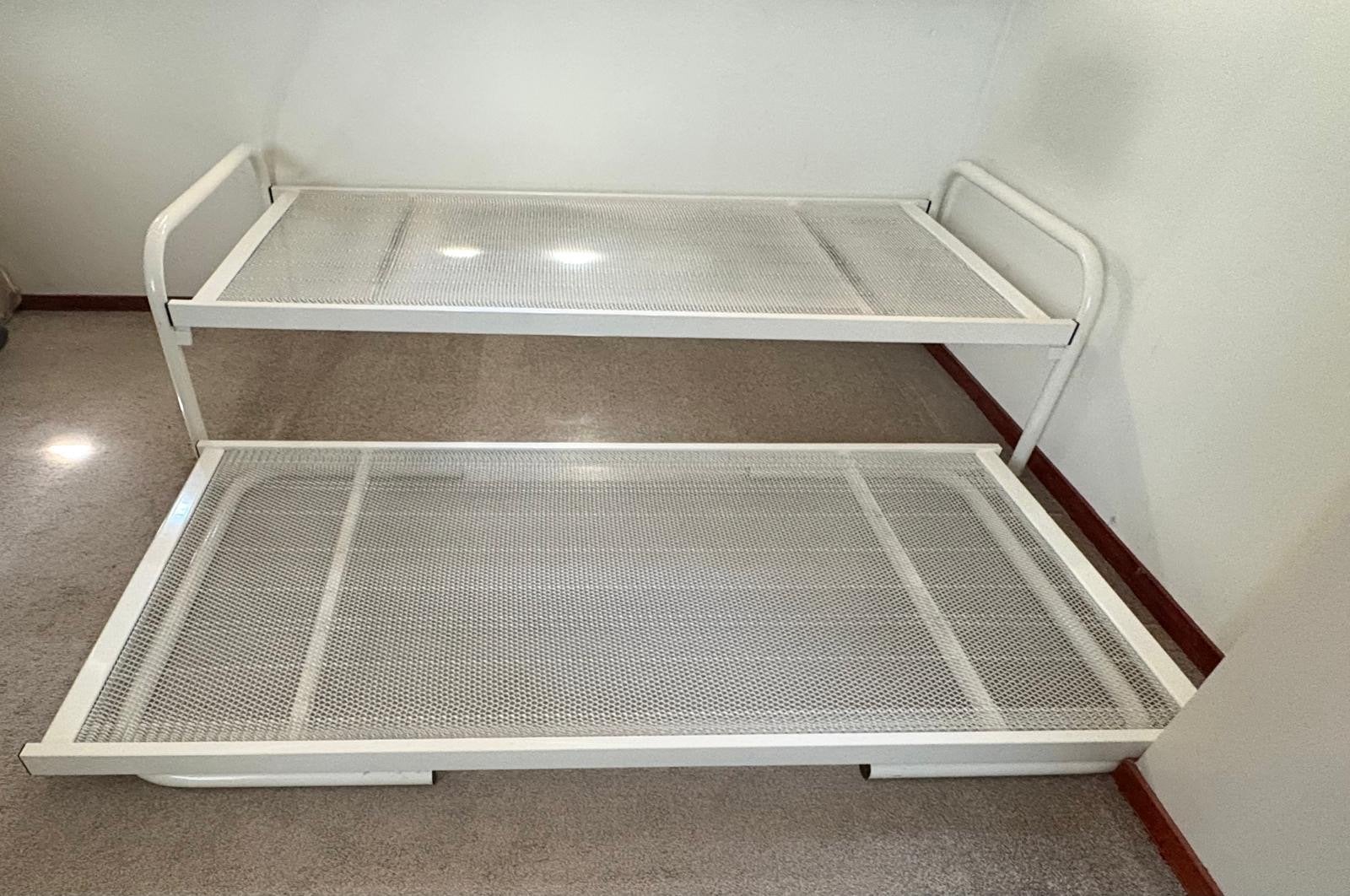 Uitschuifbaar bed / logeerbed - wit metaal, Ophalen, Wit, Tweepersoons, 80 cm