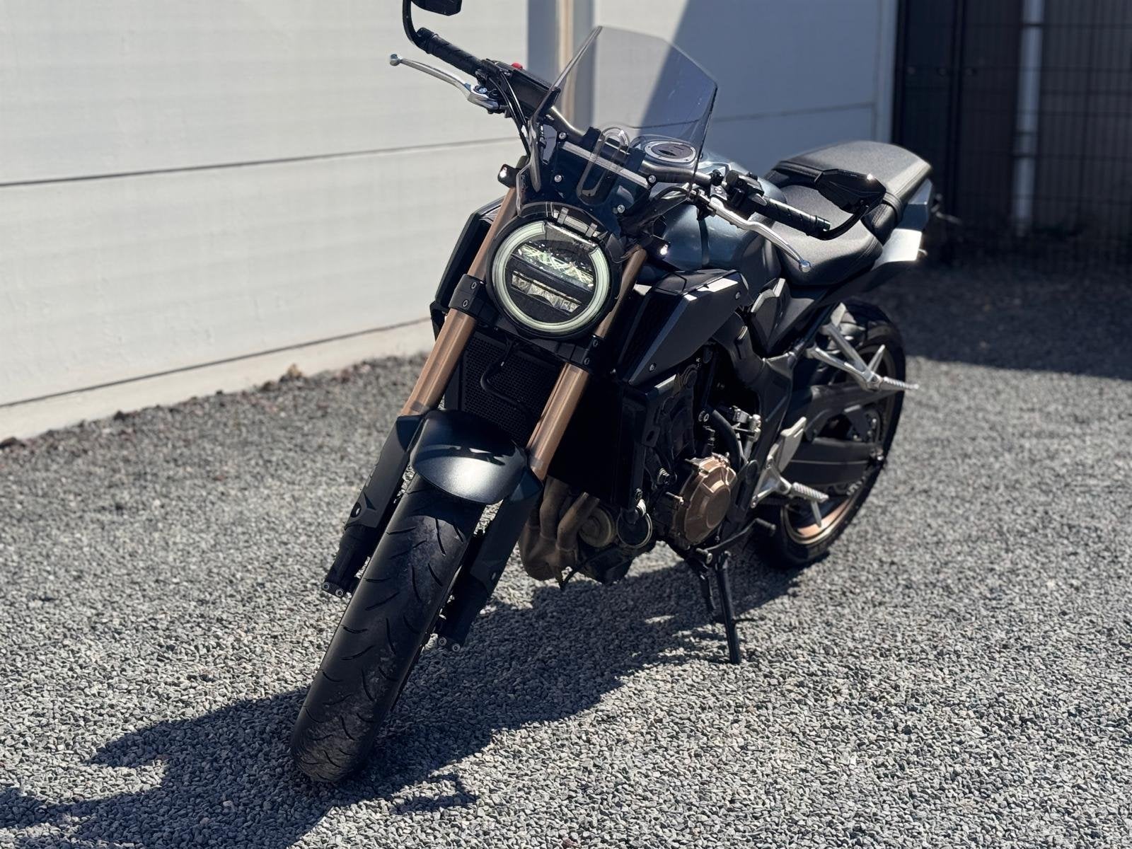 Honda CB 650 R Neo Sports Café IXIL Exhaust, Motoren, 649 cc, Bedrijf, Branch Office Honda Motor Europe Limited Rivium Boulevard 201-234 (Level 11) 2909 LK Capelle aan den IJssel