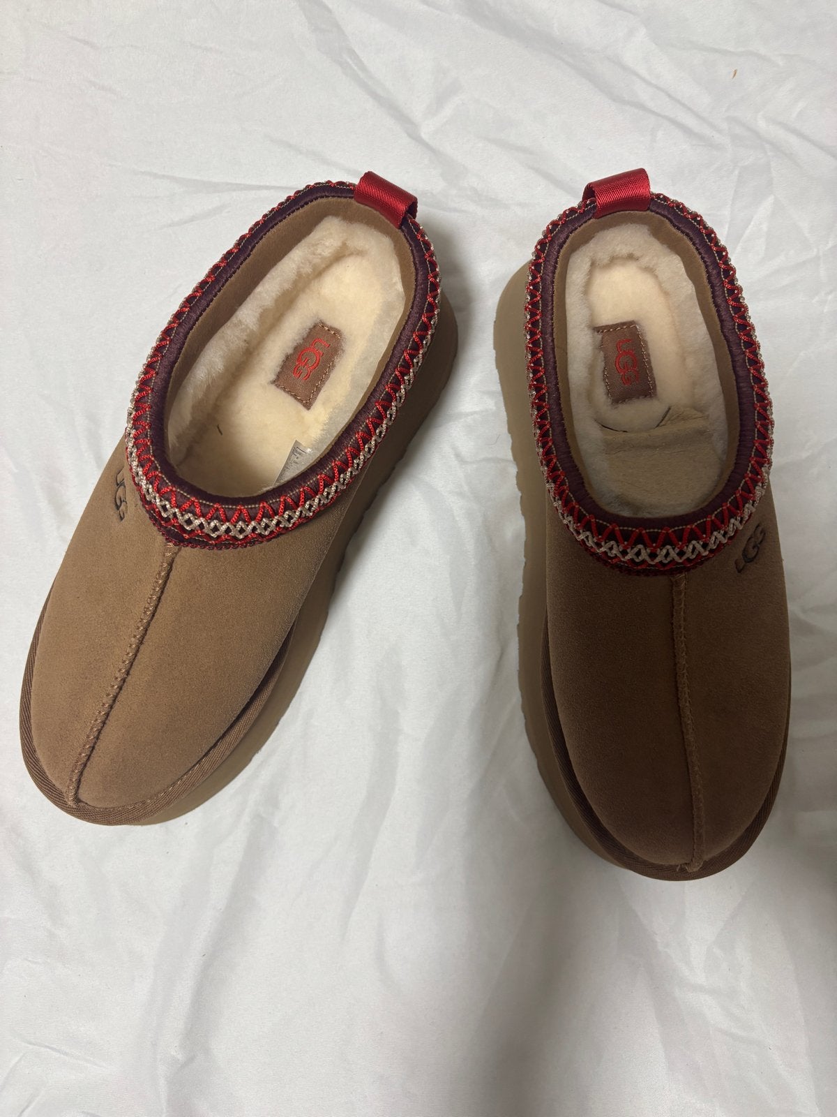 Nieuwe UGG Tasman II Slippers - Maat 38, Ophalen of Verzenden, Nieuw, Bruin, Slippers