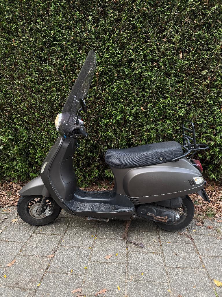 BTC RIVA 50cc (blauw kenteken), Gebruikt, Benzine, Ophalen, Overige merken