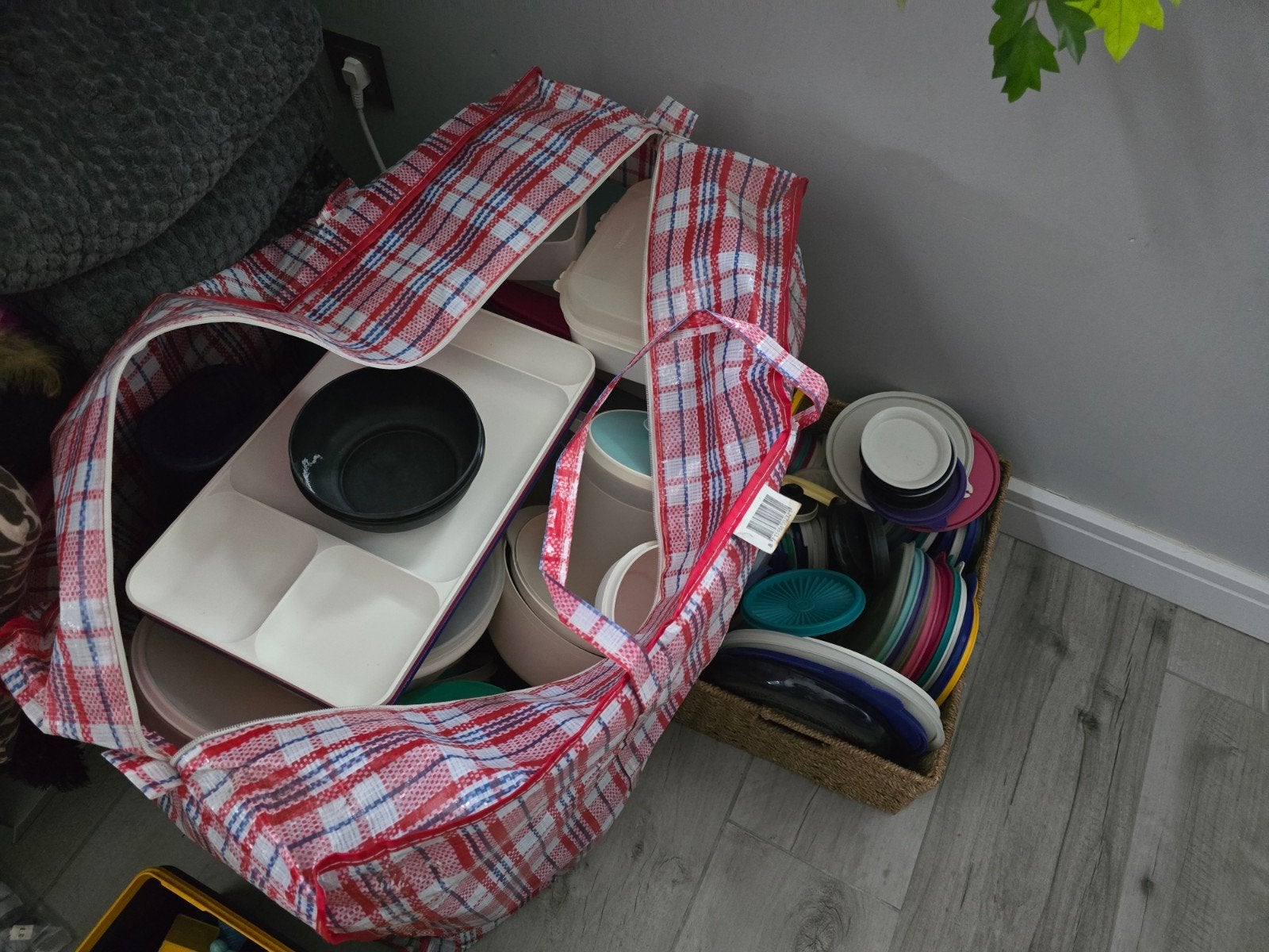 grote partij tupperware, Kunststof, Gebruikt, Ophalen of Verzenden, Kom(men)