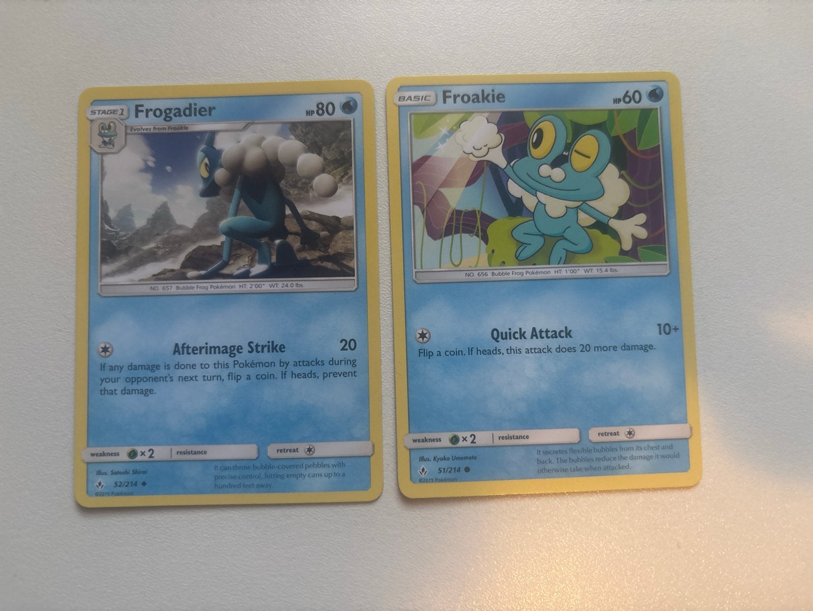 Unbroken Bonds - Pokémon kaarten: Froakie en Frogadier, Ophalen of Verzenden, Gebruikt, Losse kaart
