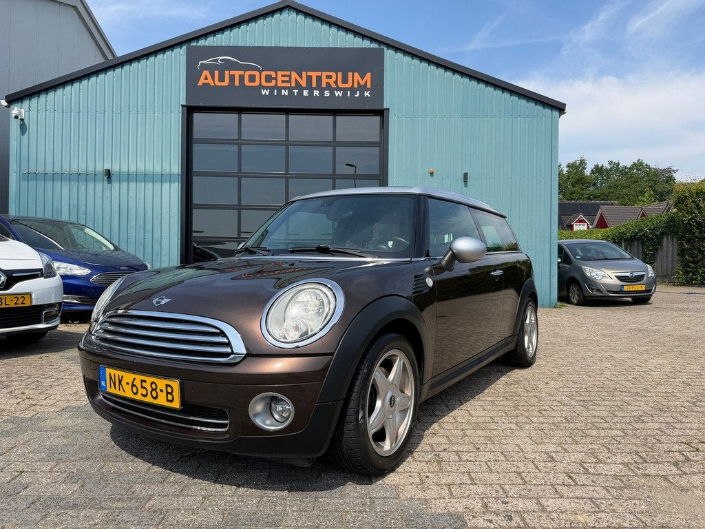Mini Clubman 1.6 Cooper Panoramadak Airco NweApk, Auto's, Mini, Voorwielaandrijving, Gebruikt, 4 cilinders, Bruin