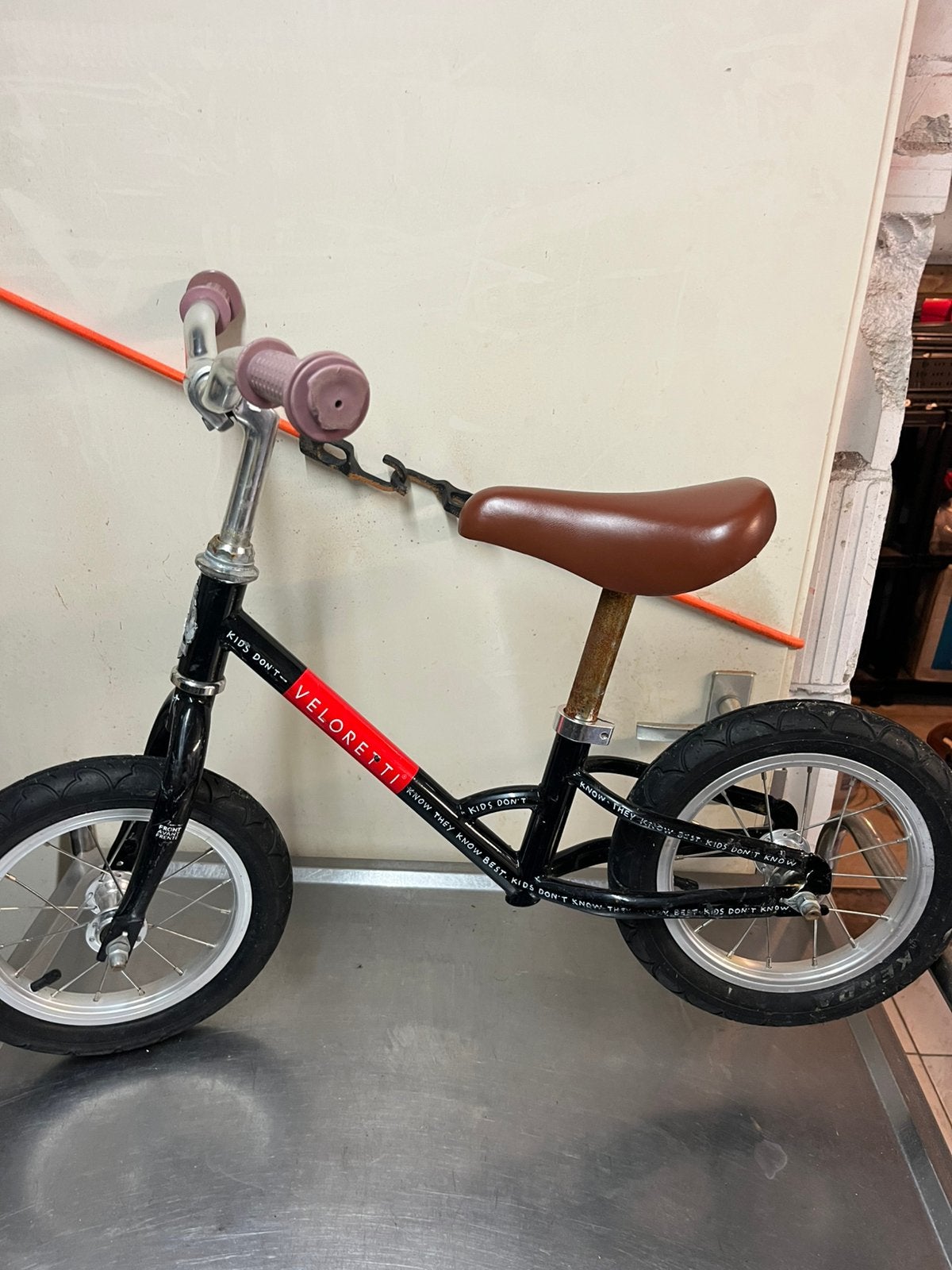veloretti loopfiets, Fietsen en Brommers, Ophalen, Zo goed als nieuw, Minder dan 16 inch