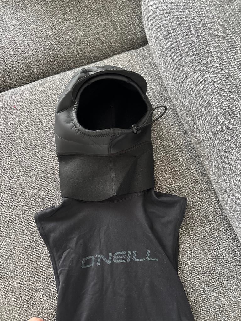 O'Neill Surf Cap met Shirt - Maat S, Watersport en Boten, Duiken, Ophalen of Verzenden, Zo goed als nieuw