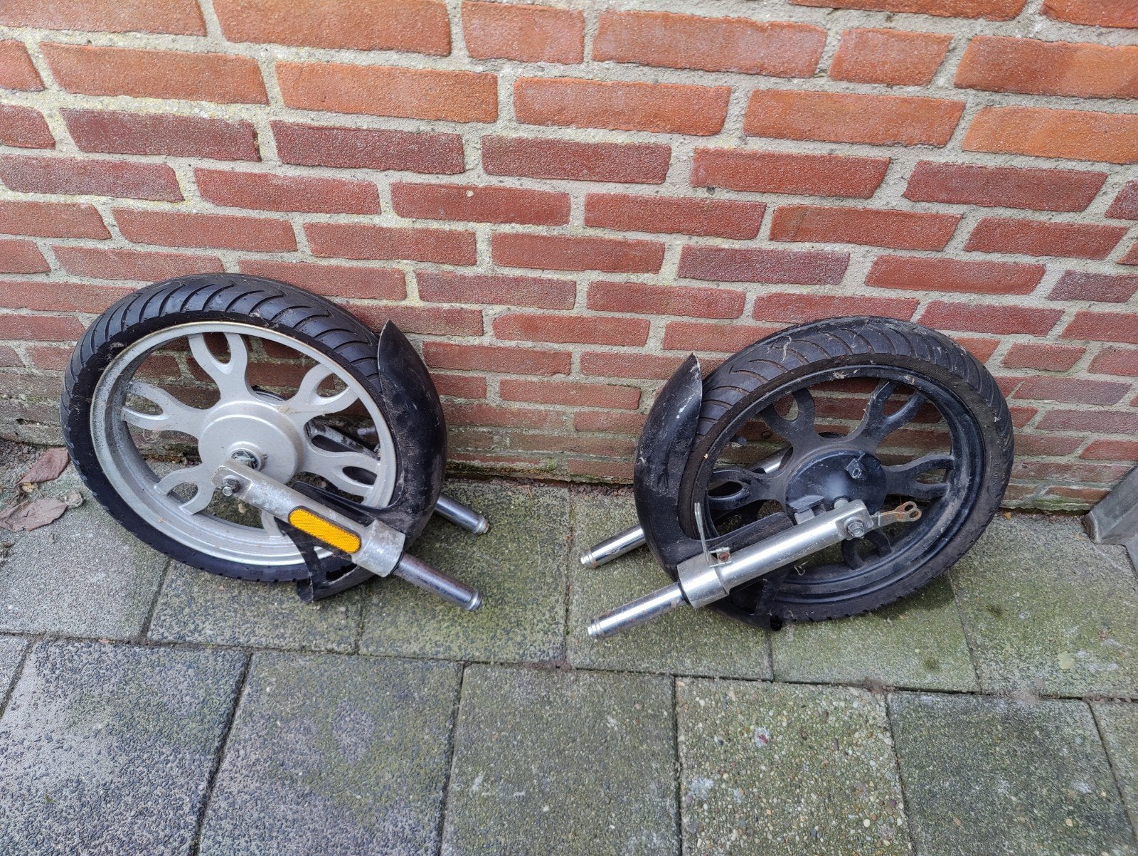 2 voorwielen EEEEFUN scooter met spatborden rem en vering, Ophalen, Gebruikt, Overige typen