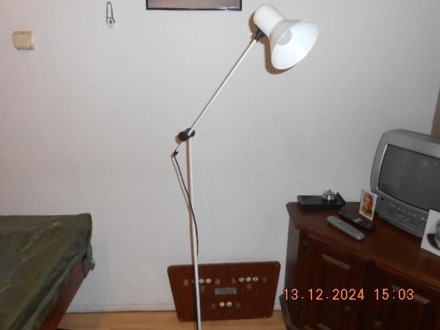 witte vloerlamp/hengellamp/kniklamp, Huis en Inrichting, Lampen | Vloerlampen, Ophalen of Verzenden, Zo goed als nieuw, 150 tot 200 cm