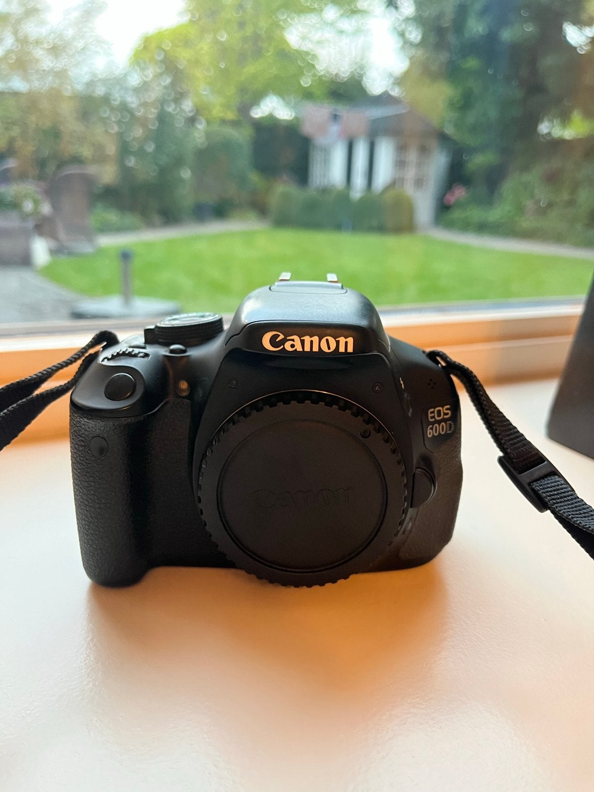 Canon EOS 600D Spiegelreflexcamera met EF-S 18-55mm IS II Le, Spiegelreflex, Canon, Beeldstabilisatie, Ophalen of Verzenden