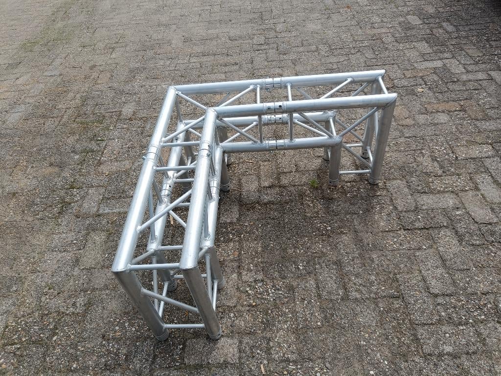 Microtruss F24 truss L-stand 3.5 x 1 bij 3.5 meter hoog, Muziek en Instrumenten, Licht en Laser, Overige typen, Ophalen