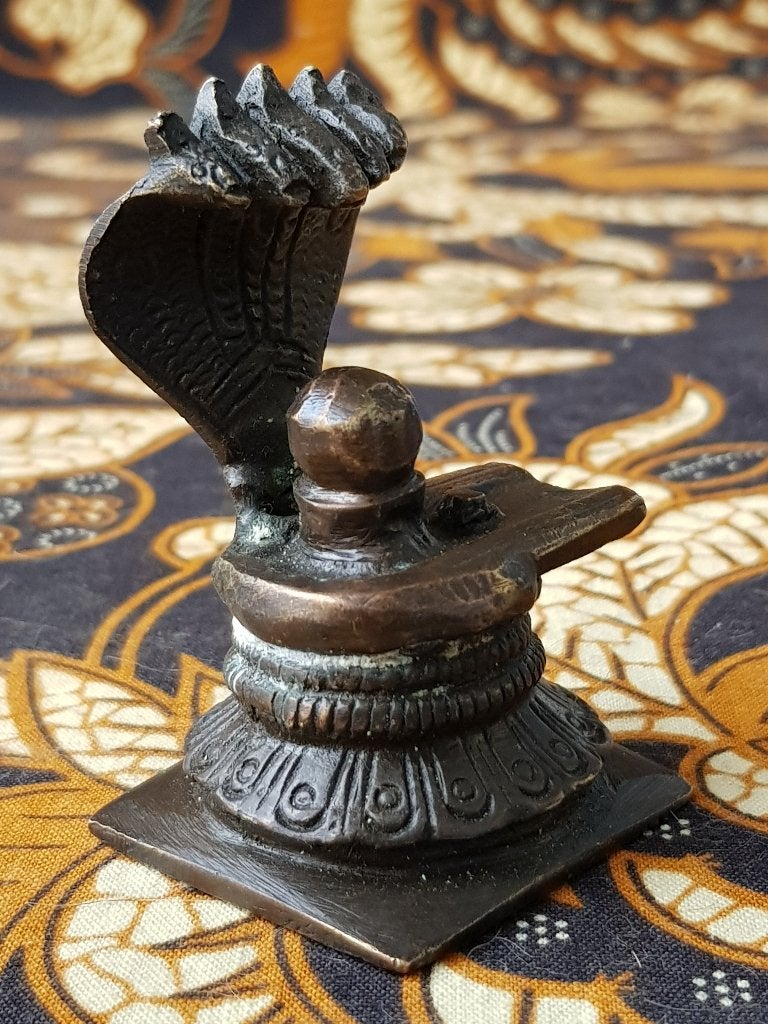 Antiek ceremonieel beeldje uit India van Naga brons 6,5 cm., Antiek en Kunst, Kunst | Niet-Westerse kunst, Handgemaakt, India
