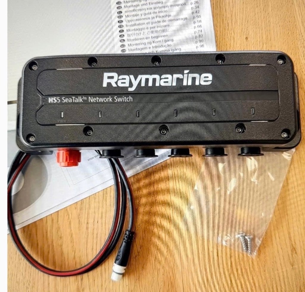 Raymarine HS5 Netwerk Switch Raynet A80007 NIEUW, Watersport en Boten, Navigatiemiddelen en Scheepselektronica, Ophalen, Nieuw