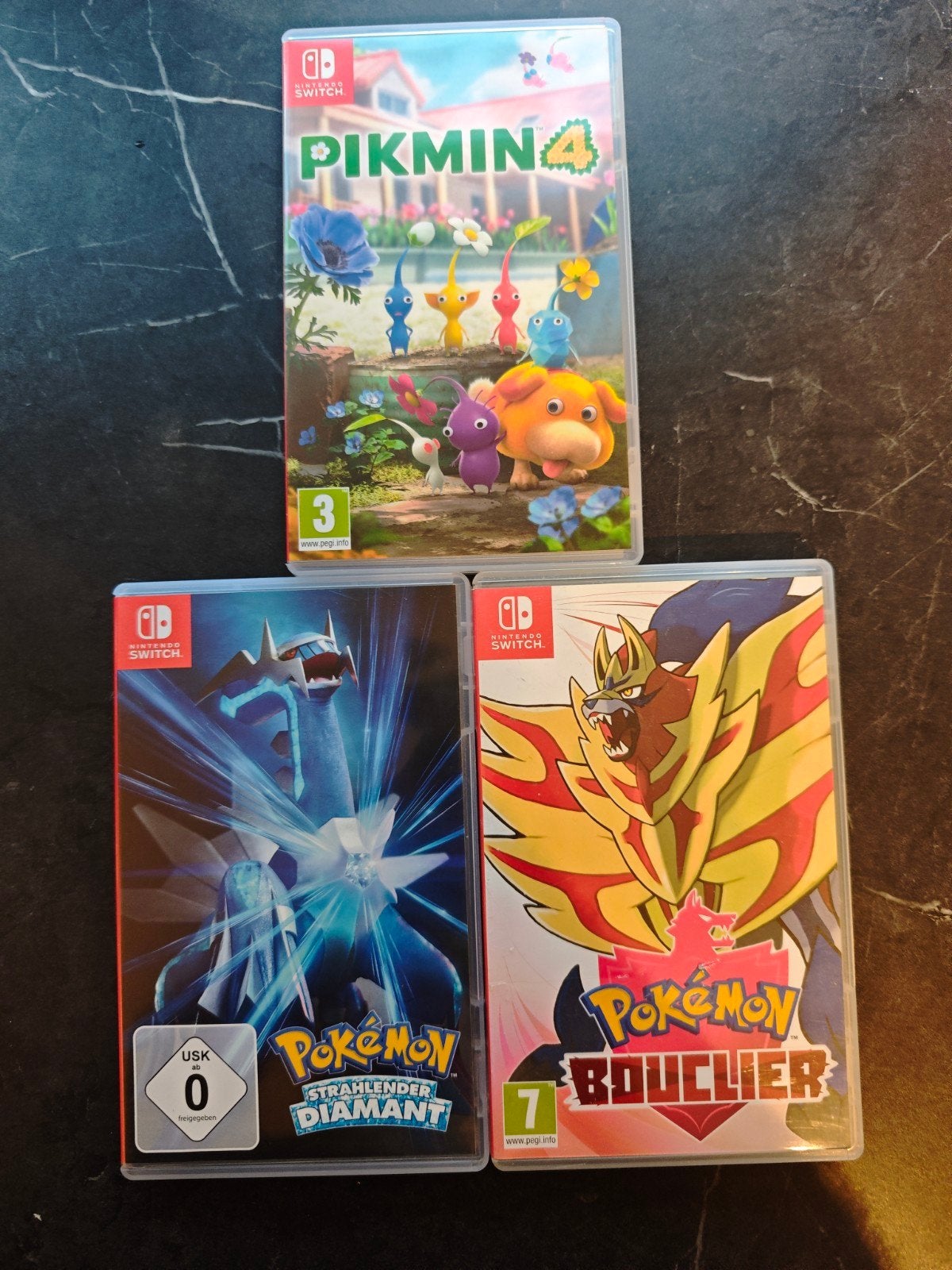 Nintendo Switch Pokemon shield brilliant diamond,  Pikmin 4, 1 speler, Ophalen of Verzenden, Zo goed als nieuw, Role Playing Game (Rpg)
