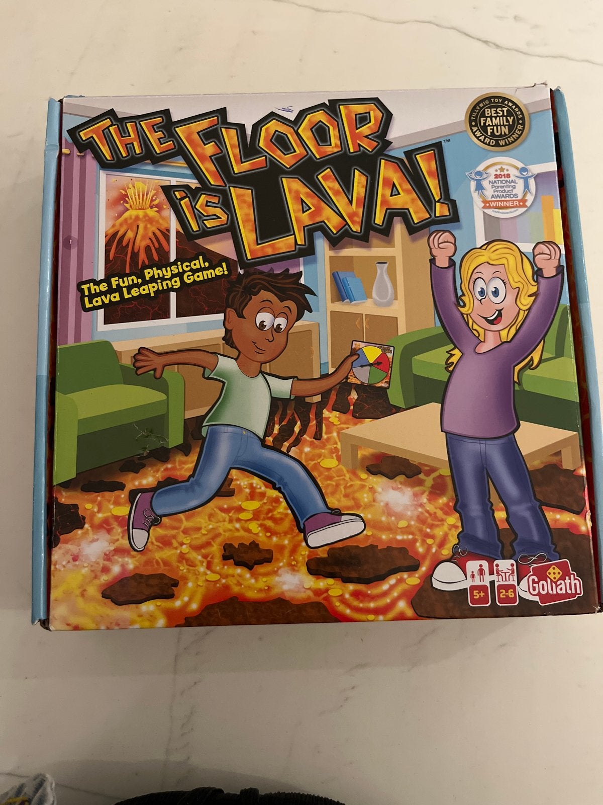 The Floor is Lava! - Leuk fysiek spel voor het hele gezin, Drie of vier spelers, Ophalen of Verzenden, Zo goed als nieuw