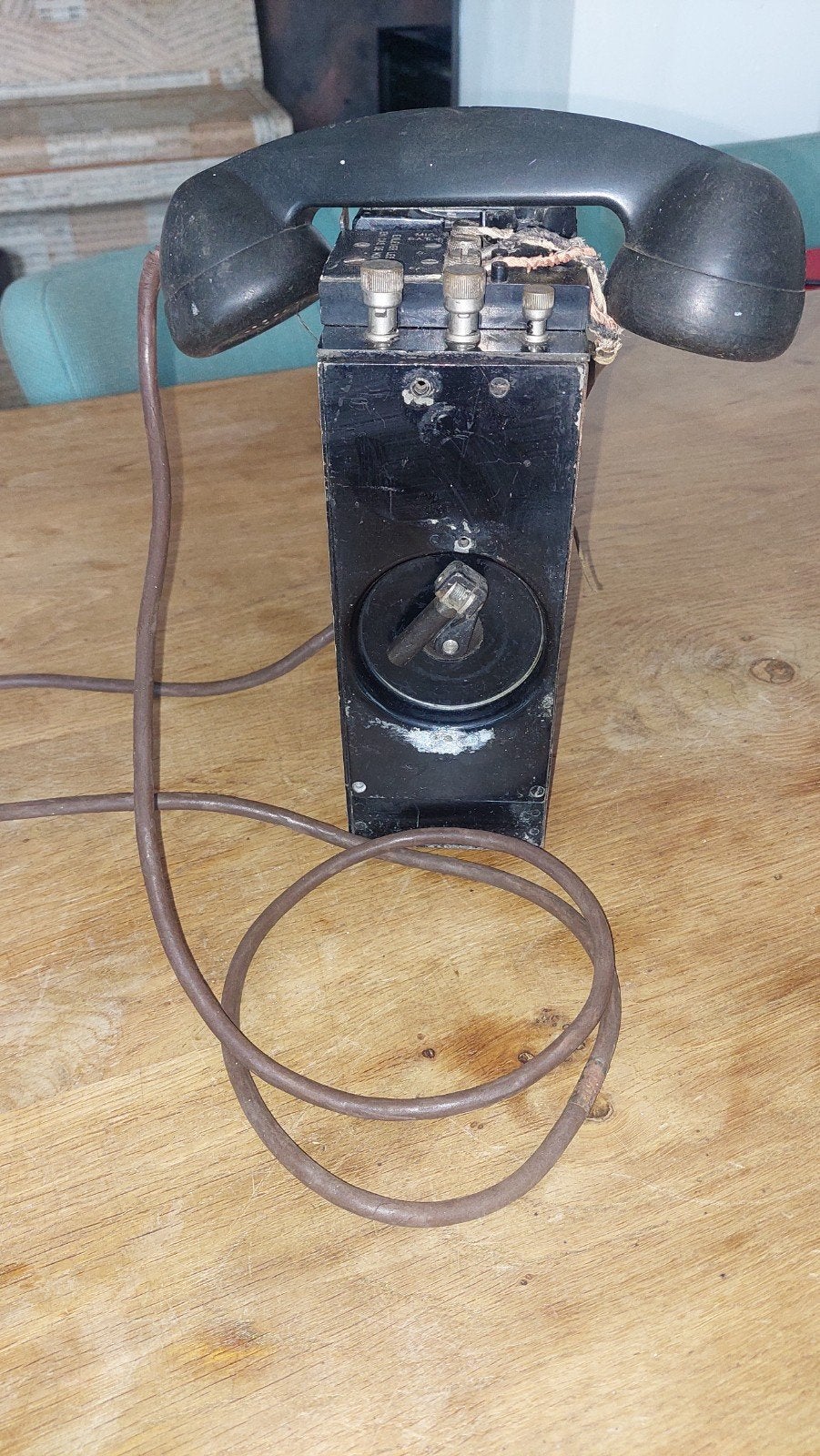 Veldtelefoon EE-8-B (A) doorgebruikt Franse leger Indochina, Verzamelen, Verzenden, Landmacht, Overige gebieden