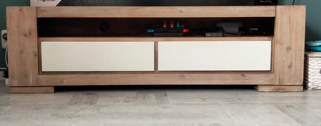 Robuust massief eiken TV-meubel, Huis en Inrichting, Kasten | Televisiemeubels, Ophalen, 150 tot 200 cm, Eikenhout, Zo goed als nieuw