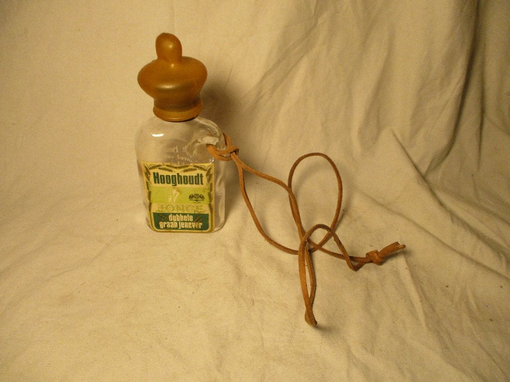 baby fles graan jenever voor vader, Verzamelen, Ophalen of Verzenden, Bierglas
