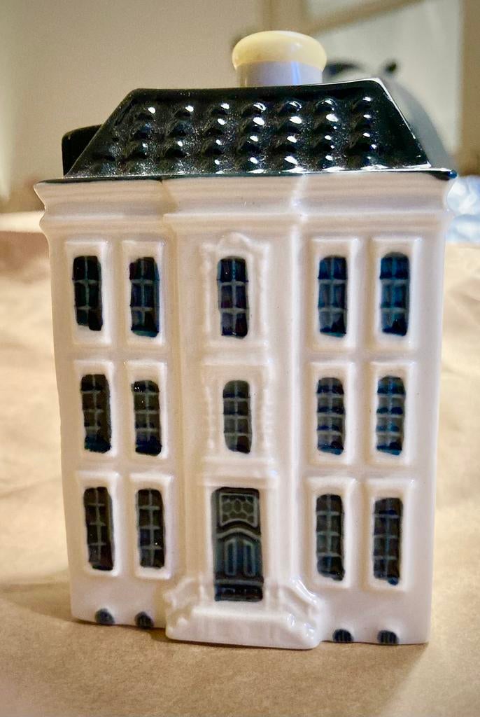 KLM huisje 93, gevuld en onbeschadigd, Ophalen of Verzenden, Nieuw, Gevuld