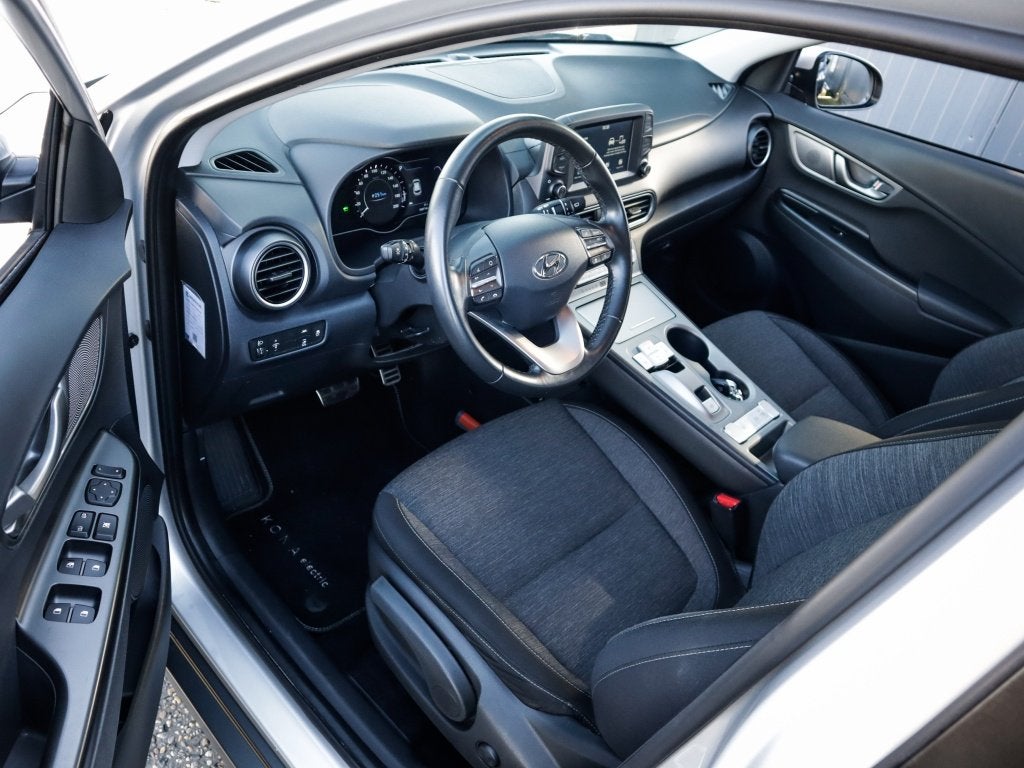 Hyundai Kona EV Comfort 64 kWh 1e-Eig. & Dealer-Onderh BOVAG, Auto's, 12 maanden, Gebruikt, Zwart, Origineel Nederlands