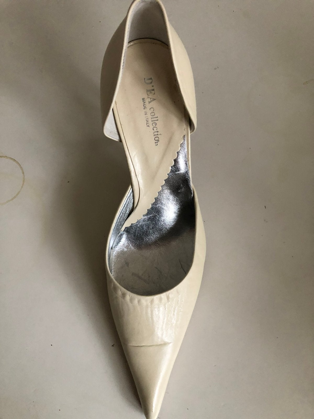 Te koop: leren exclusieve pumps, ecru, 39, Ophalen of Verzenden, Zo goed als nieuw, Beige