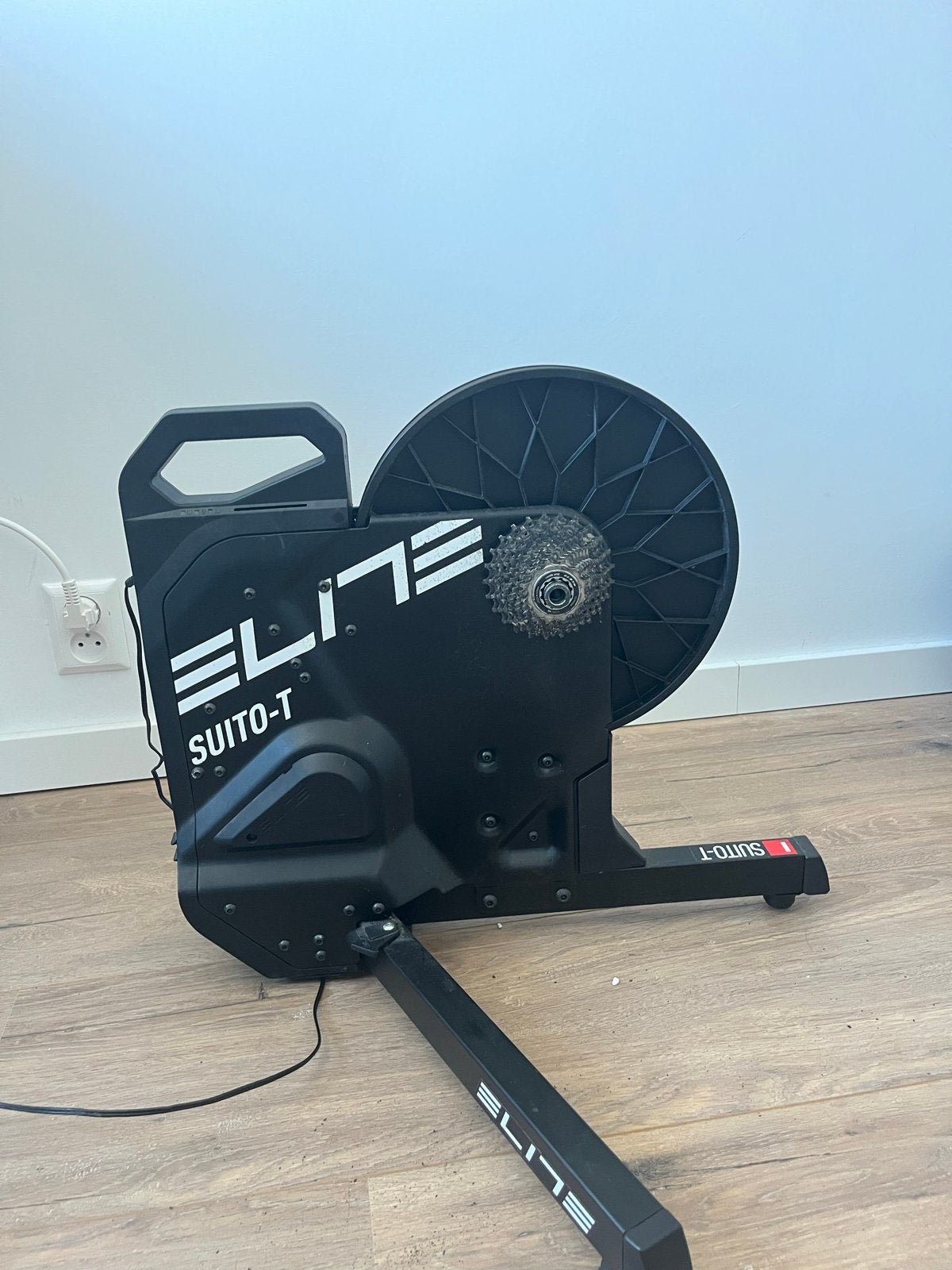 Elite Suito-T Fietstrainer met Shimano 105 Cassette, Ophalen, Gebruikt, Overige merken