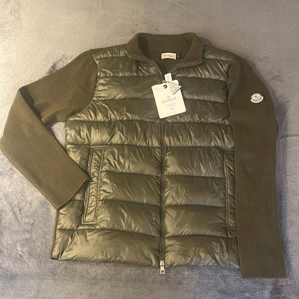 Moncler cardigan L, Ophalen, Nieuw, Maat 52/54 (L), Groen