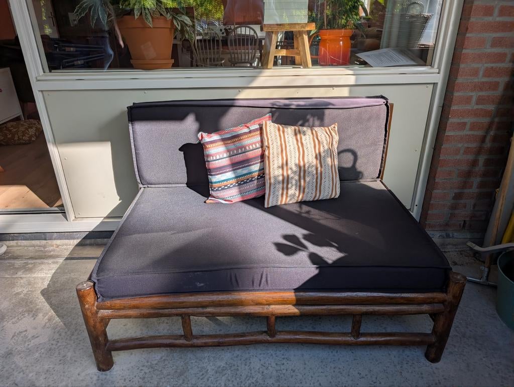 Houten loungebank, Ophalen, Hout