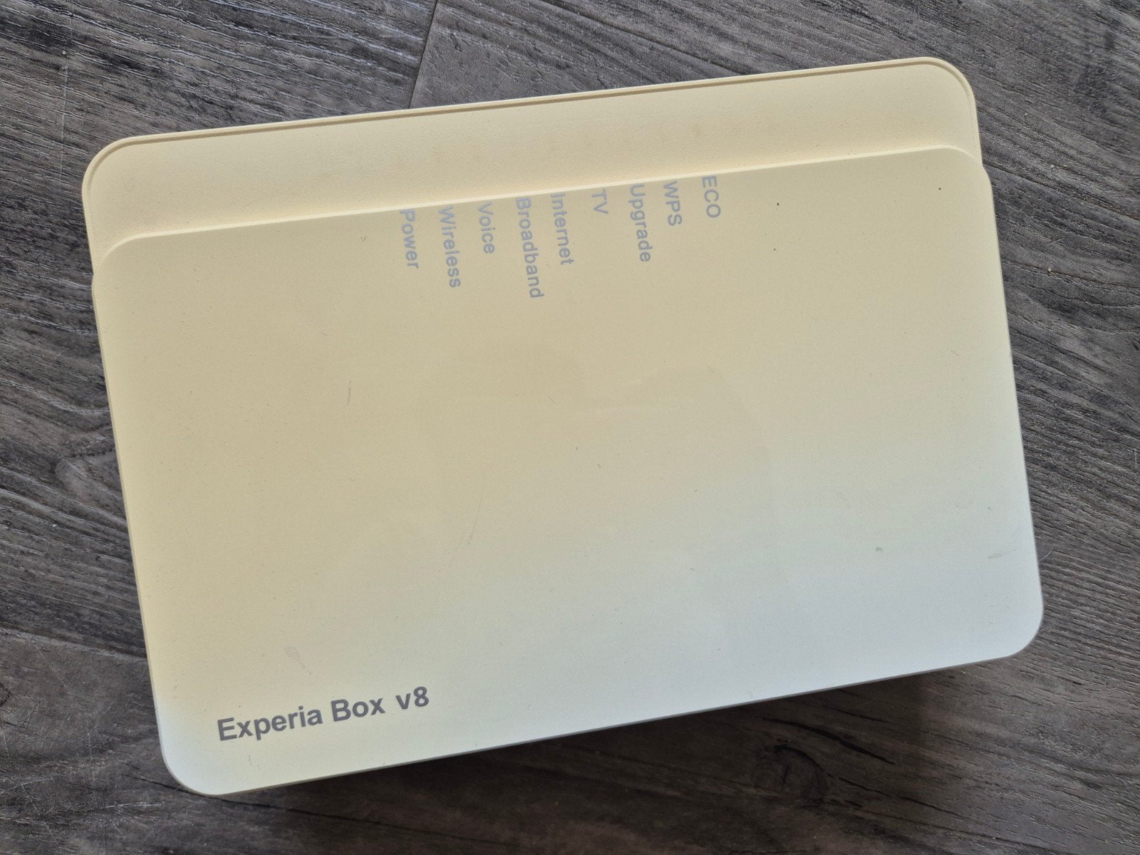 Arcadyan Experia Box V8 - Modem, Ophalen of Verzenden, Gebruikt, Router met modem, Arcadyan